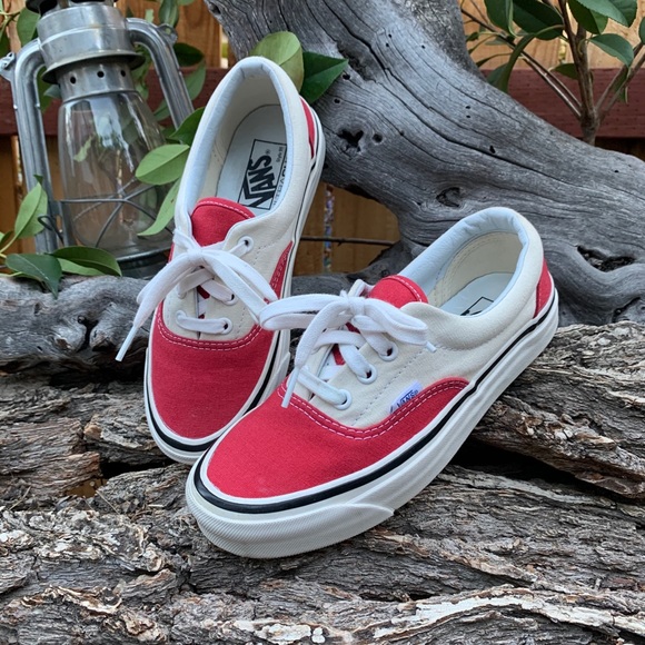 vans ultracush red